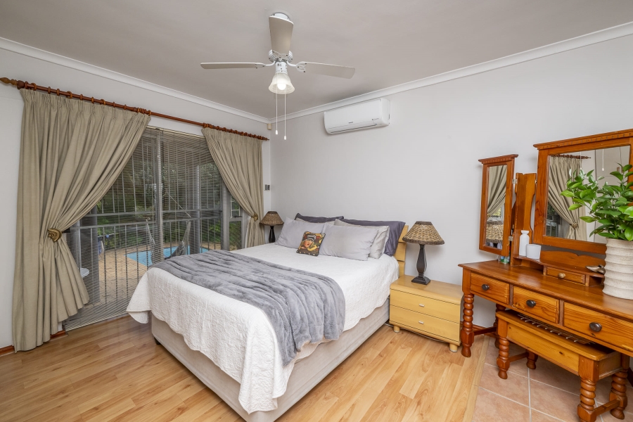 5 Bedroom Property for Sale in Protea Heights Western Cape